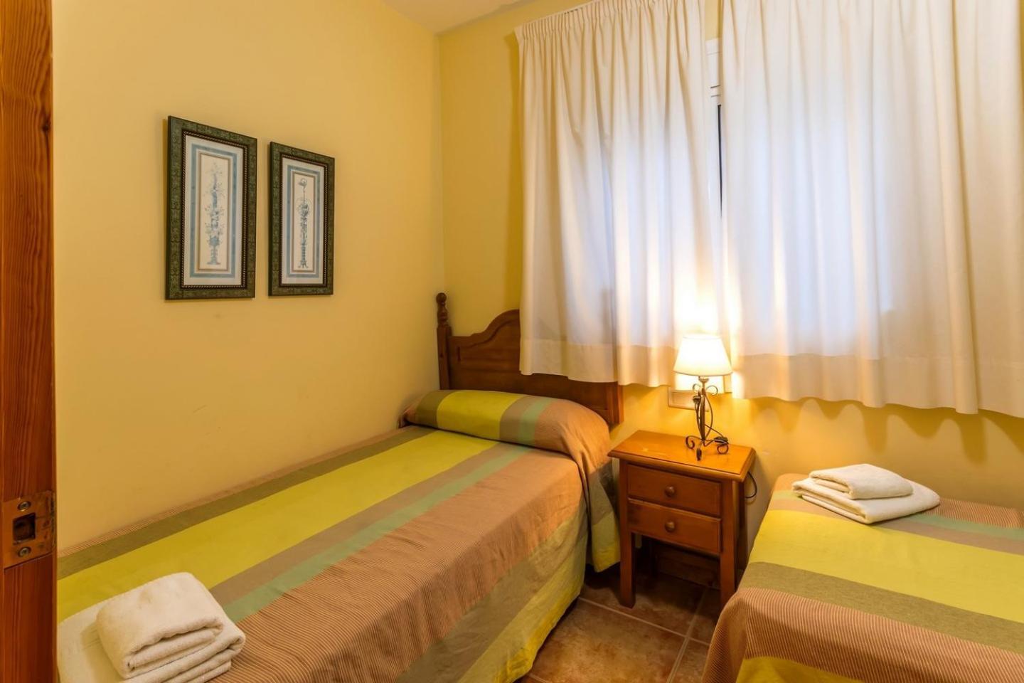 Apartamentos La Casa Del Barrio Маро Экстерьер фото
